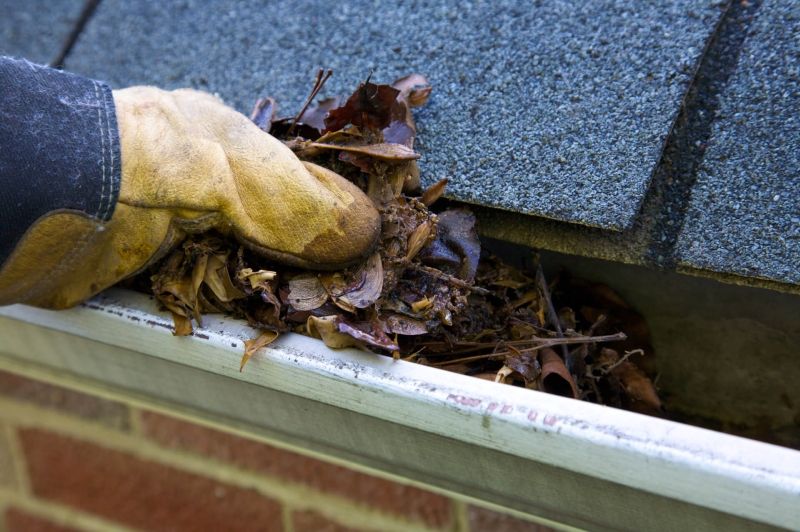 Rain Gutter Repair and Gutter Installation in East Waterford, PA